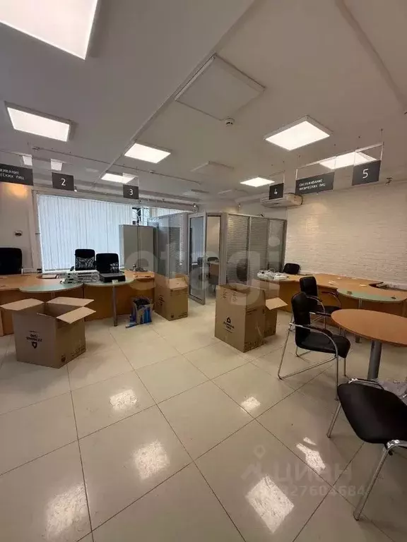 Помещение свободного назначения в Тюменская область, Тюмень ул. ... - Фото 2