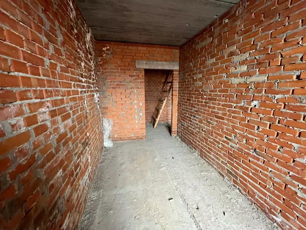 2-к кв. Северная Осетия, Владикавказ ул. Билара Кабалоева, 7 (100.0 м) - Фото 2