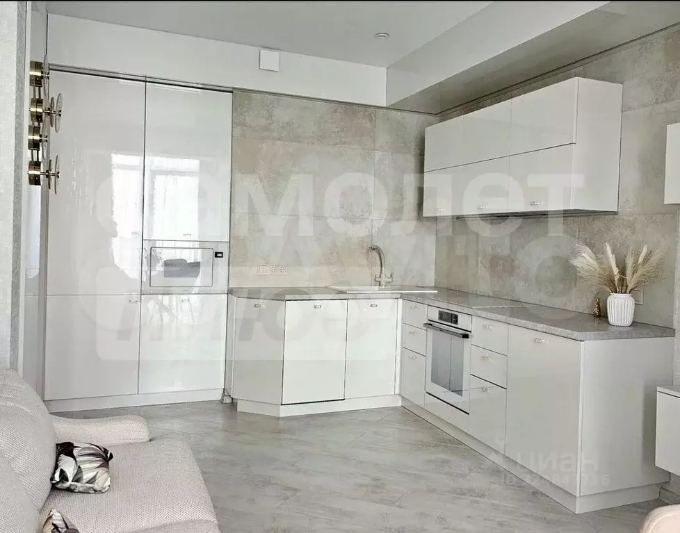 2-к кв. Крым, Евпатория просп. Ленина, 68к43 (57.0 м) - Фото 2