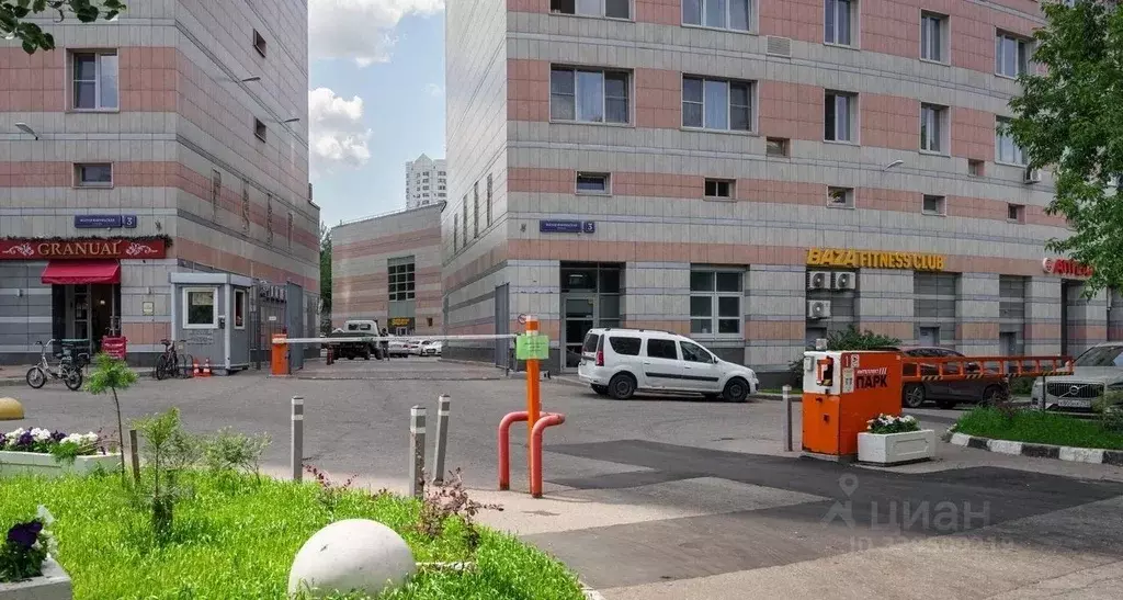 Гараж в Москва Малая Юшуньская ул., 3 (19 м) - Фото 1