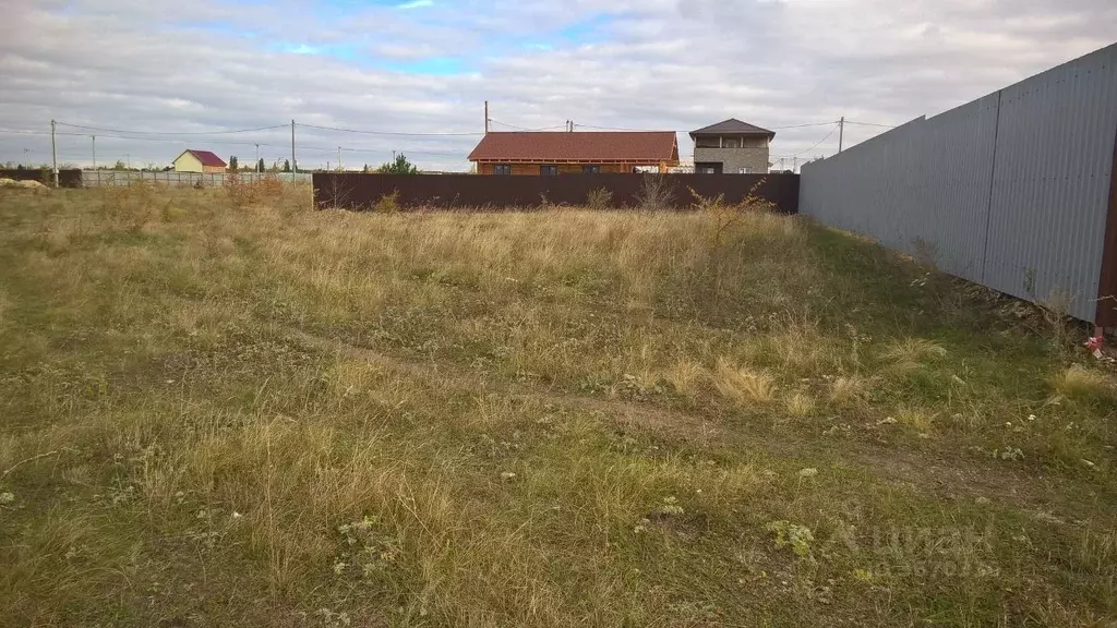 Участок в Саратовская область, пос. Рейник, Лазурный мкр  (13.2 сот.) - Фото 0