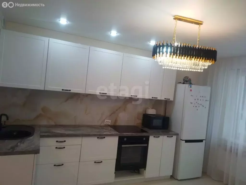 3-комнатная квартира: Патрушева, улица Александра Пушкина, 3 (86.8 м) - Фото 0