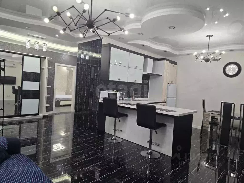 2-к кв. Крым, Симферопольский район, с. Мирное ул. Крымской Весны ... - Фото 1