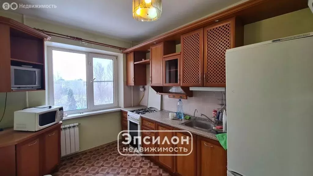 3-комнатная квартира: Курск, микрорайон Северо-Западный, Веспремская ... - Фото 1