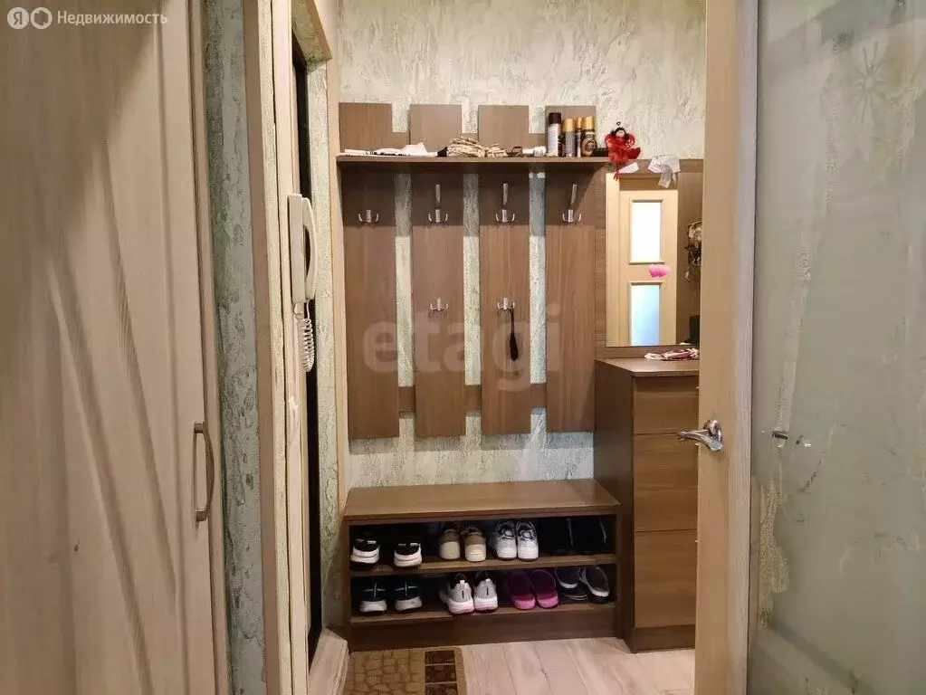 3-комнатная квартира: Калининград, Черниговская улица, 33Б (63.7 м) - Фото 1