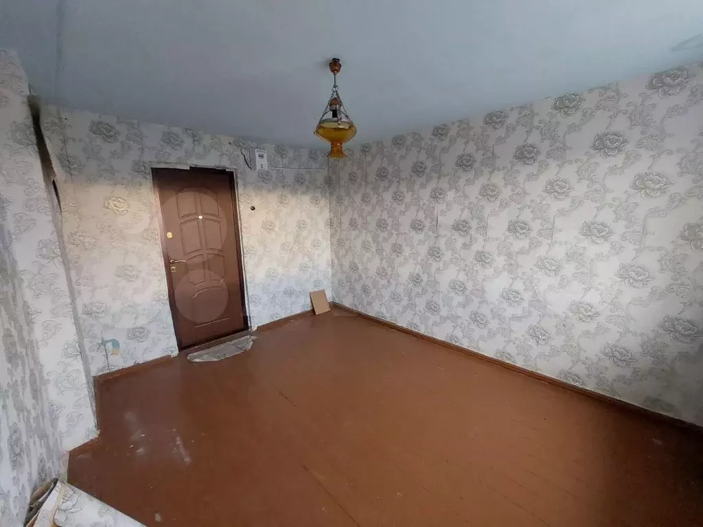 Комната 13 м, 5/5 эт. - Фото 1