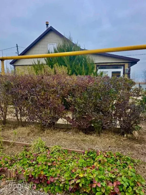 Дом в Астраханская область, Наримановский район, с. Старокучергановка ... - Фото 2