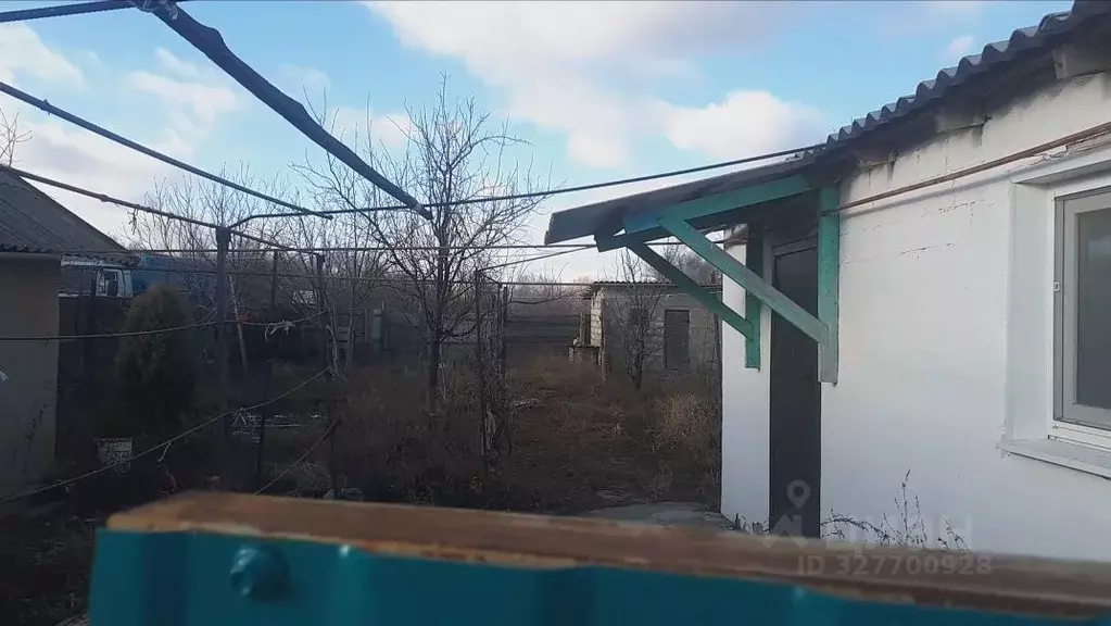 Дом в Саратовская область, Федоровский район, Калужское муниципальное ... - Фото 2