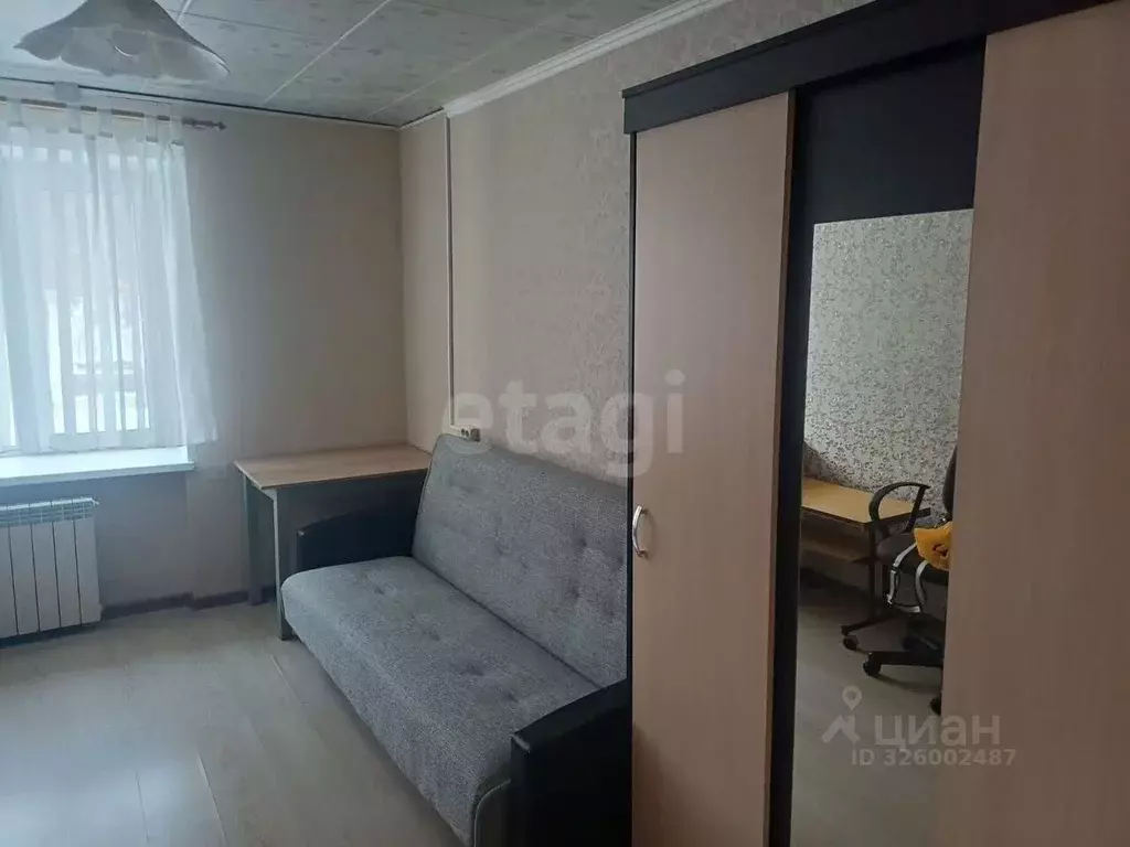 Комната Белгородская область, Белгород ул. 5 Августа, 2 (12.8 м) - Фото 1