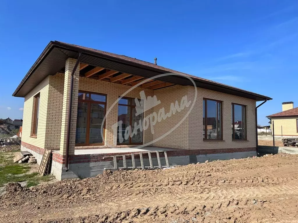 Дом в Калужская область, Калуга городской округ, д. Колюпаново  (119 ... - Фото 1