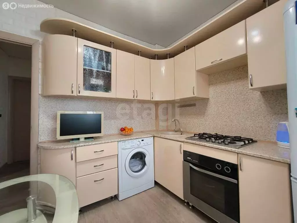 2-комнатная квартира: Чита, улица Ползунова, 31 (48.1 м) - Фото 1