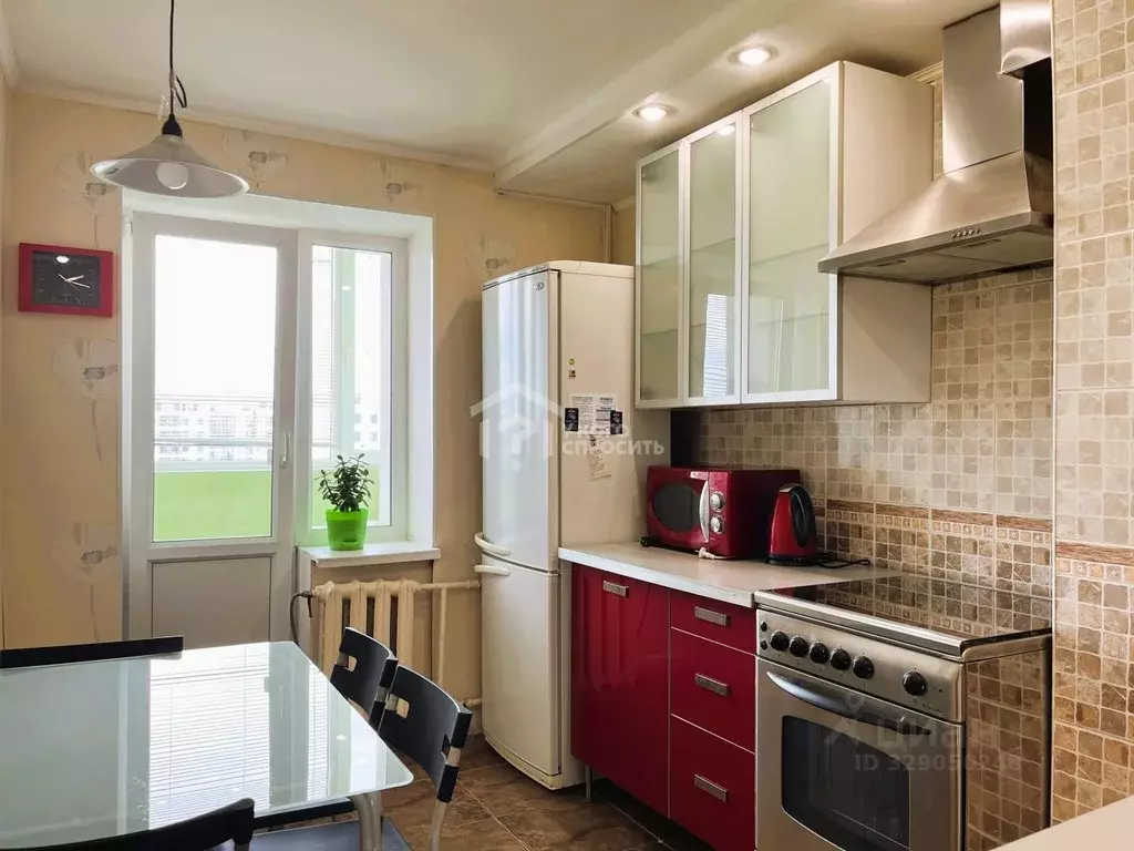 3-к кв. Санкт-Петербург, Санкт-Петербург, Петергоф Ропшинское ш., 12 ... - Фото 1