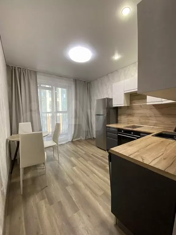 1-к. квартира, 41 м, 4/7 эт. - Фото 0