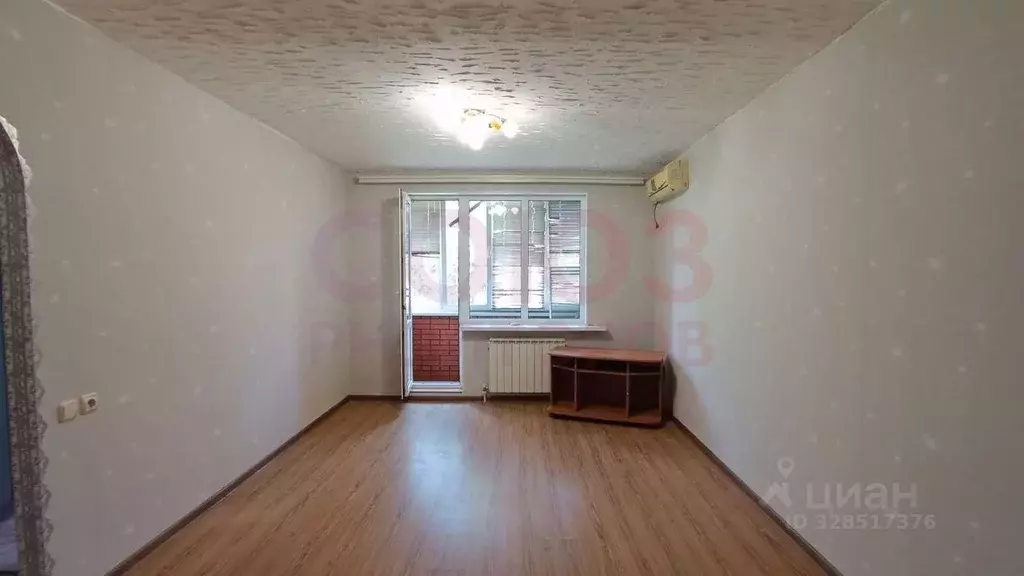 1-к кв. Волгоградская область, Средняя Ахтуба рп ул. Крестьянская, 8 ... - Фото 2