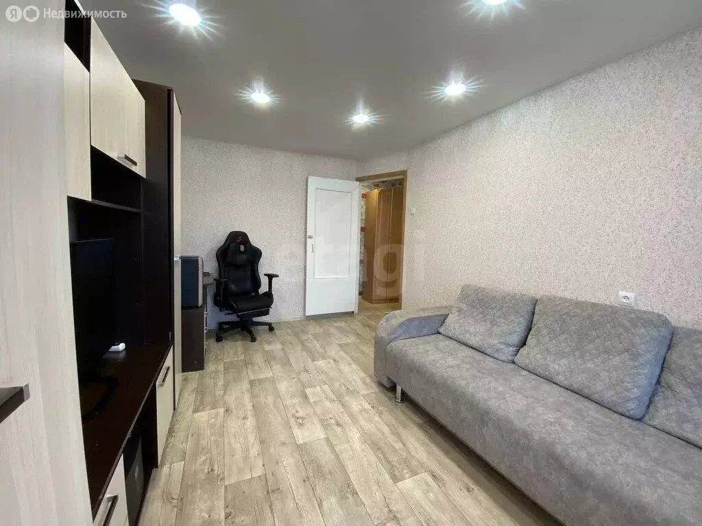 2-комнатная квартира: Ковров, улица Строителей, 8 (45 м) - Фото 1