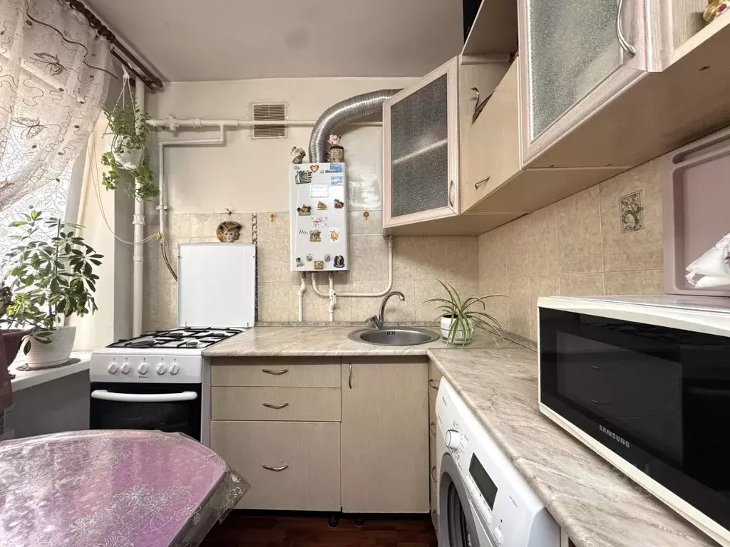 1-к кв. Ростовская область, Таганрог ул. Свободы, 24 (30.0 м) - Фото 1