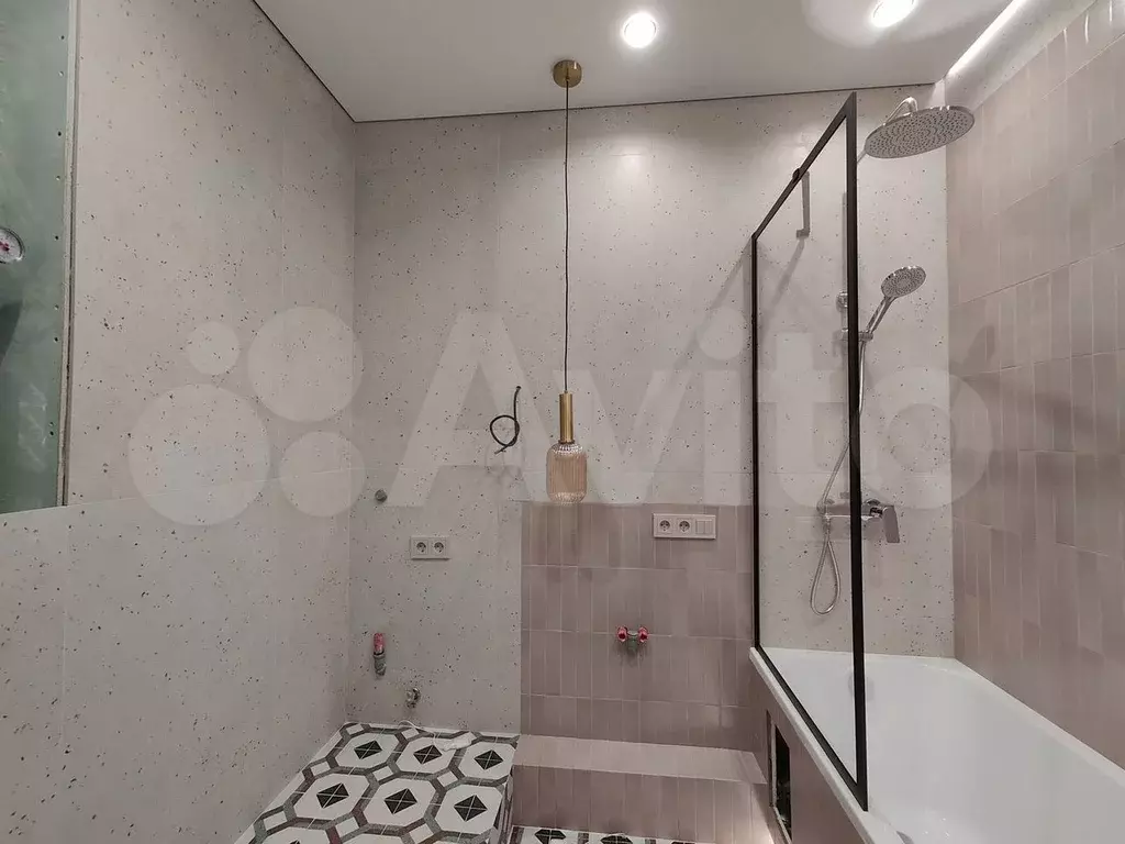 1-к. квартира, 60 м, 14/24 эт. - Фото 1