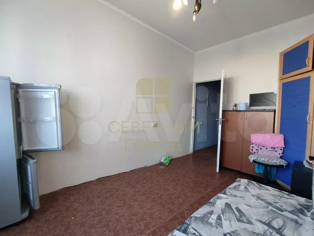 Комната 24,4 м в 3-к., 9/9 эт. - Фото 1