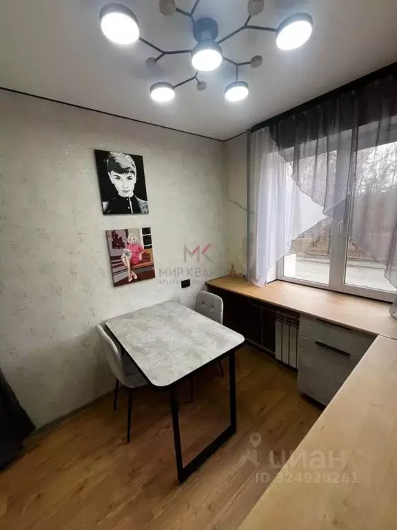 1-к кв. Хакасия, Абакан ул. Ленинского Комсомола, 37 (30.5 м) - Фото 2