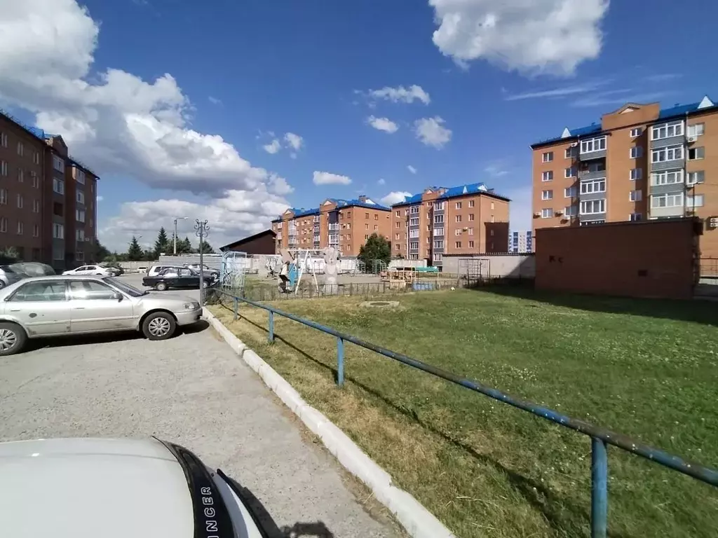2-к кв. Алтайский край, Бийск Стахановская ул., 2/3 (39.3 м) - Фото 0
