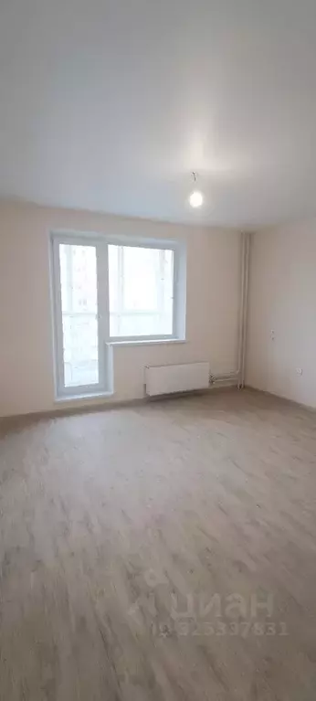 Студия Челябинская область, Челябинск ул. Маршала Чуйкова, 32 (33.0 м) - Фото 1