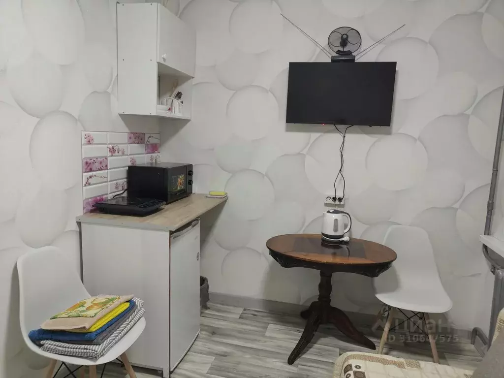 Комната Хабаровский край, Хабаровск Тихоокеанская ул., 220 (12.0 м) - Фото 1