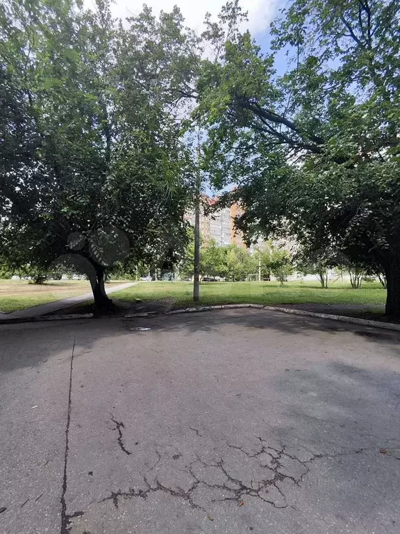 Комната 13 м в 3-к., 3/5 эт. - Фото 0