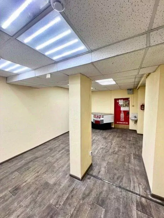 Помещение свободного назначения в Иркутская область, Иркутск ул. ... - Фото 2