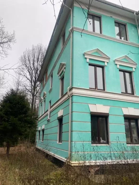 Коттедж, 1100 м - Фото 1