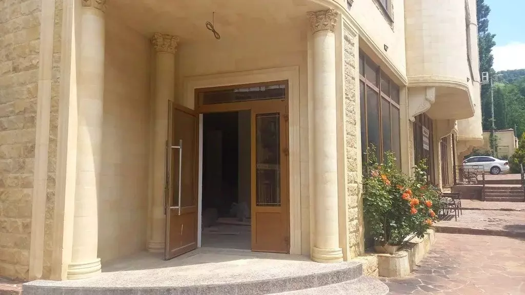 Помещение свободного назначения в Ставропольский край, Кисловодск ул. ... - Фото 1
