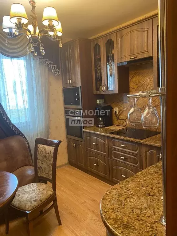 2-к кв. Московская область, Люберцы ул. Назаровская, 5/8 (61.9 м) - Фото 0