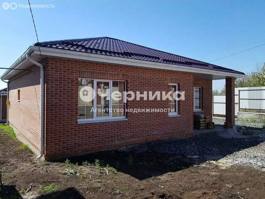 Дом в Новошахтинск, Лесная улица (100 м) - Фото 1