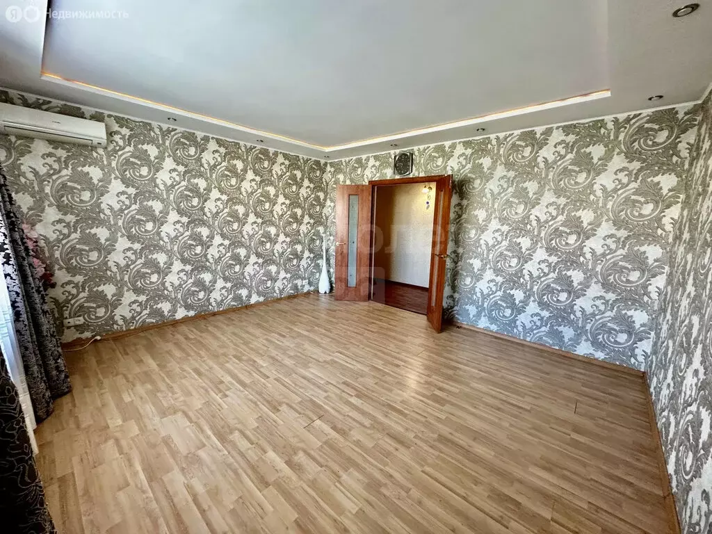 3-комнатная квартира: Оренбург, Салмышская улица, 29/1 (66.5 м) - Фото 1