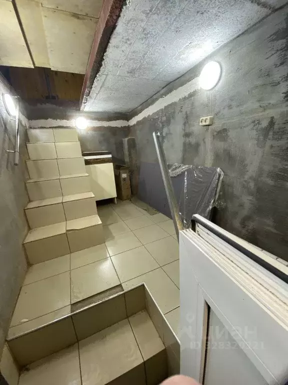 Гараж в Свердловская область, Екатеринбург ул. Фронтовых Бригад, 12 ... - Фото 2