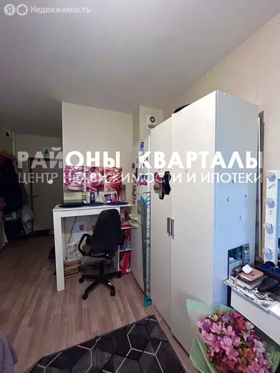 Квартира-студия: Челябинск, 2-я Эльтонская улица, 42 (18 м) - Фото 2