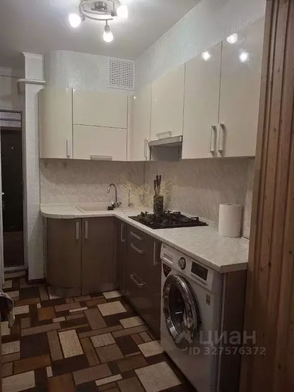 4-к кв. Белгородская область, Белгород ул. Костюкова, 6 (64.0 м) - Фото 1