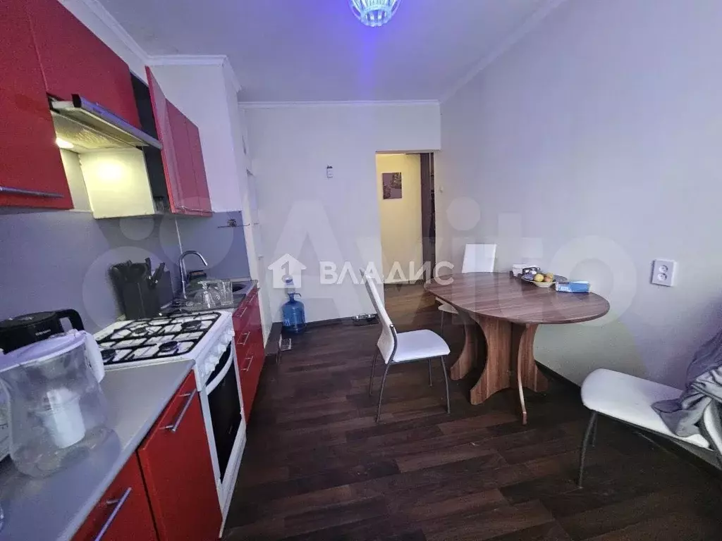 2-к. квартира, 50 м, 1/9 эт. - Фото 1