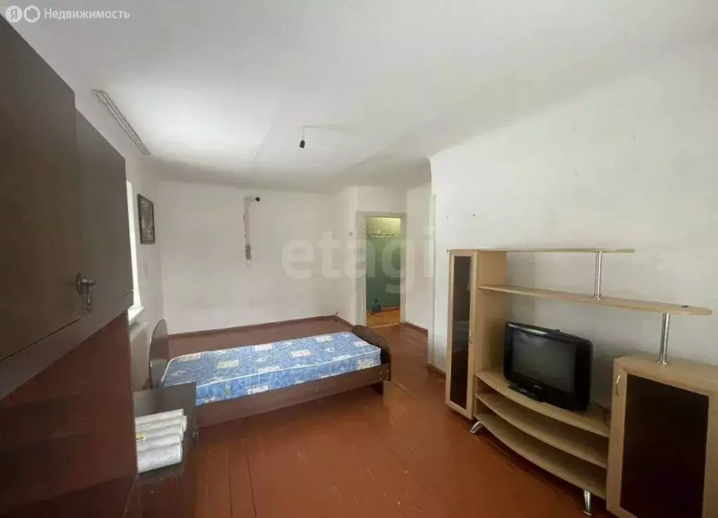 1-комнатная квартира: Касли, улица Куйбышева, 37 (31.8 м) - Фото 1