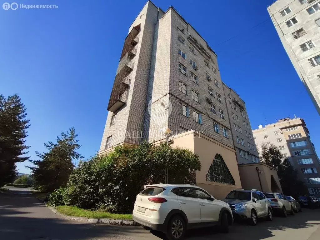 6-комнатная квартира: Рыбинск, проспект Ленина, 152 (250 м) - Фото 1