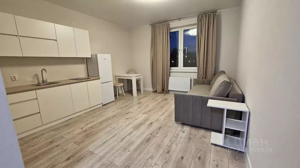 Студия Свердловская область, Екатеринбург ул. Красных Командиров, 80/2 ... - Фото 1