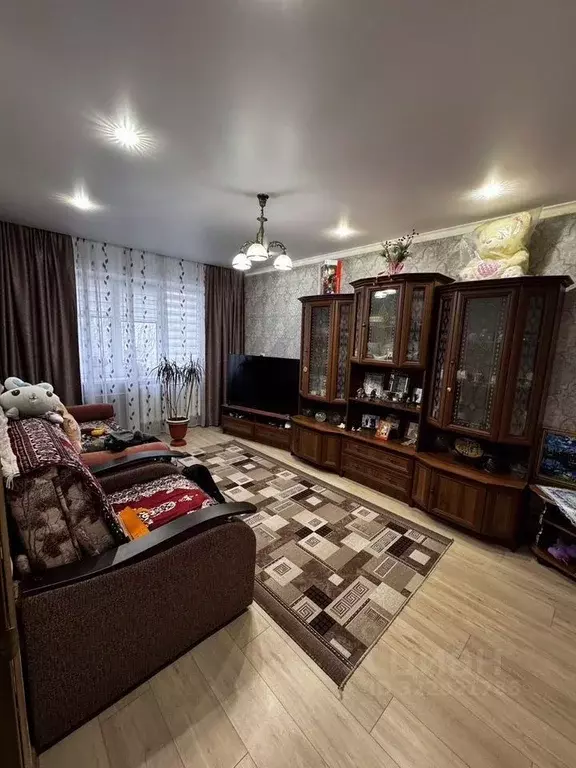 3-к кв. Белгородская область, Белгород ул. Костюкова, 45 (61.1 м) - Фото 2