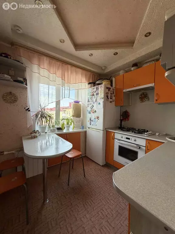 3-комнатная квартира: Курган, улица Красина, 52 (43 м) - Фото 1