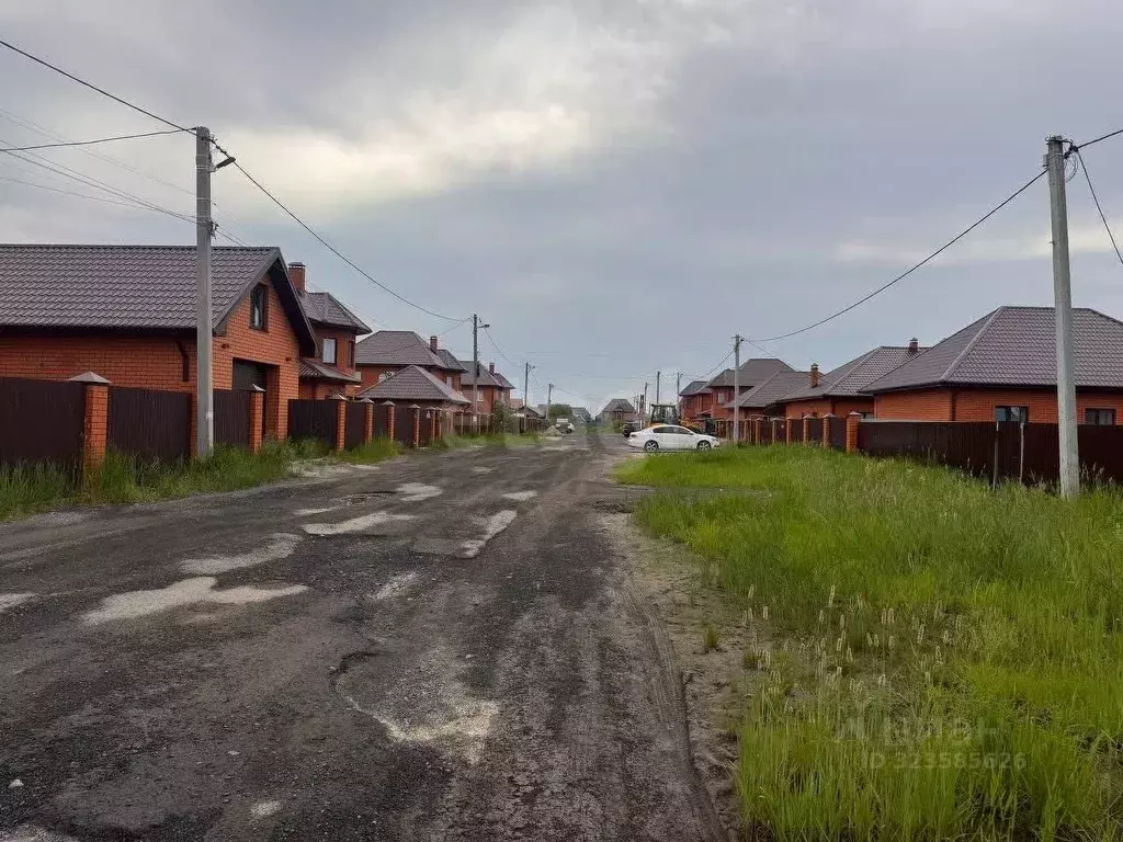 Участок в Тюменская область, Тюмень ул. Нижневартовская (5.62 сот.) - Фото 1