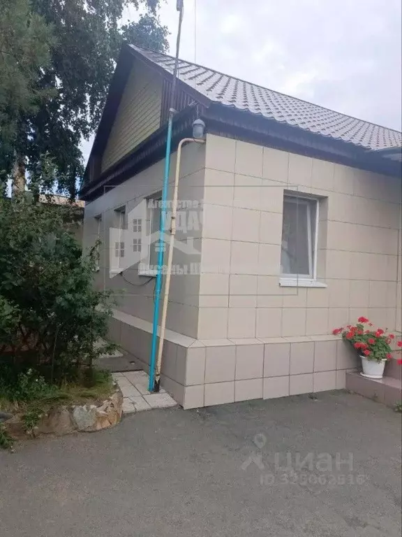 Дом в Оренбургская область, Орск пос. Казачий, ул. Высоковольтная, 34 ... - Фото 2