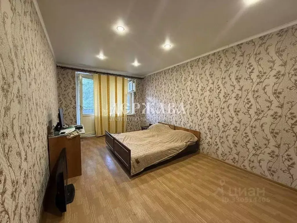 1-к кв. Белгородская область, Старый Оскол Парковый мкр, 15 (30.0 м) - Фото 1