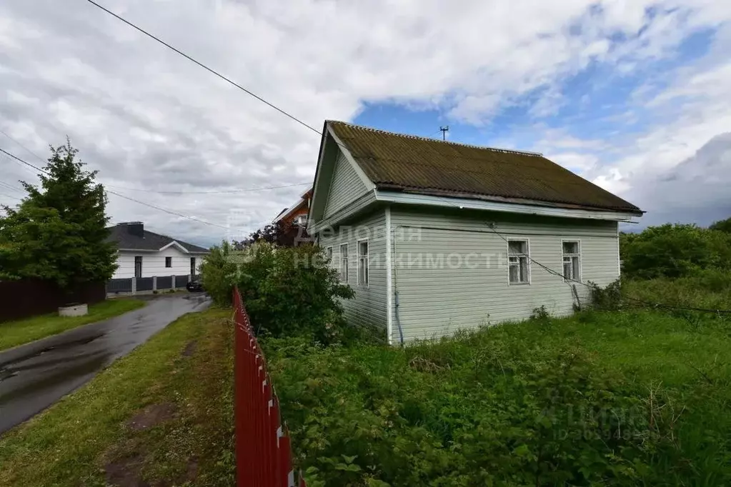 Участок в Новгородская область, Великий Новгород Торговая сторона, ... - Фото 1