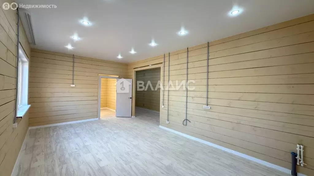 Дом в Нижний Саянтуй, ДНТ Багульник, 1-й квартал, 889 (180 м) - Фото 1