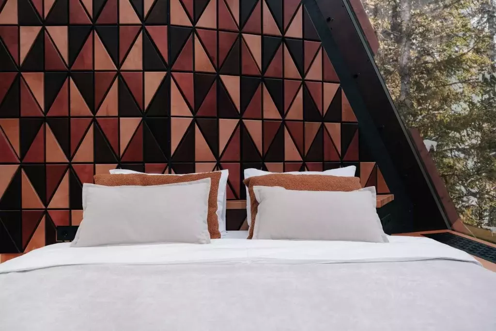 Дом в Алтай, Чемальский район Чемальский тракт, 10 км, 1/1 (30 м) - Фото 2