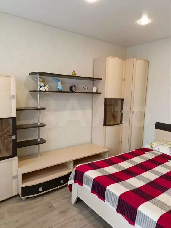 1-к. квартира, 37 м, 5/9 эт. - Фото 1