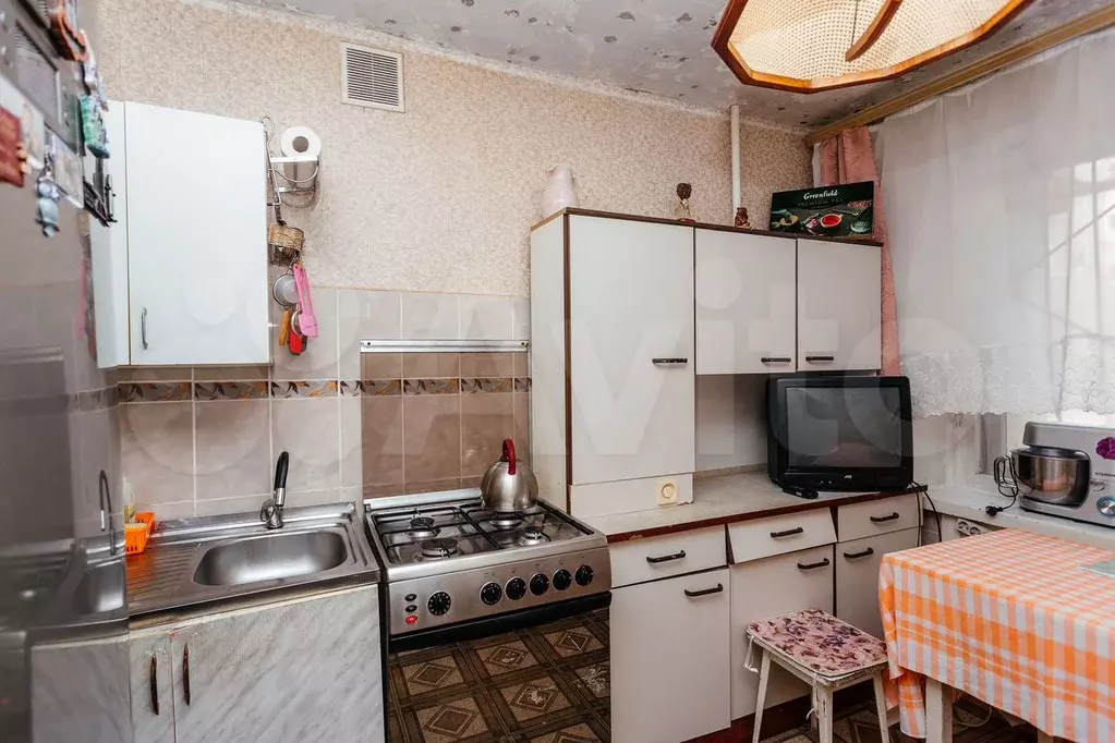 3-к. квартира, 61 м, 1/9 эт. - Фото 1